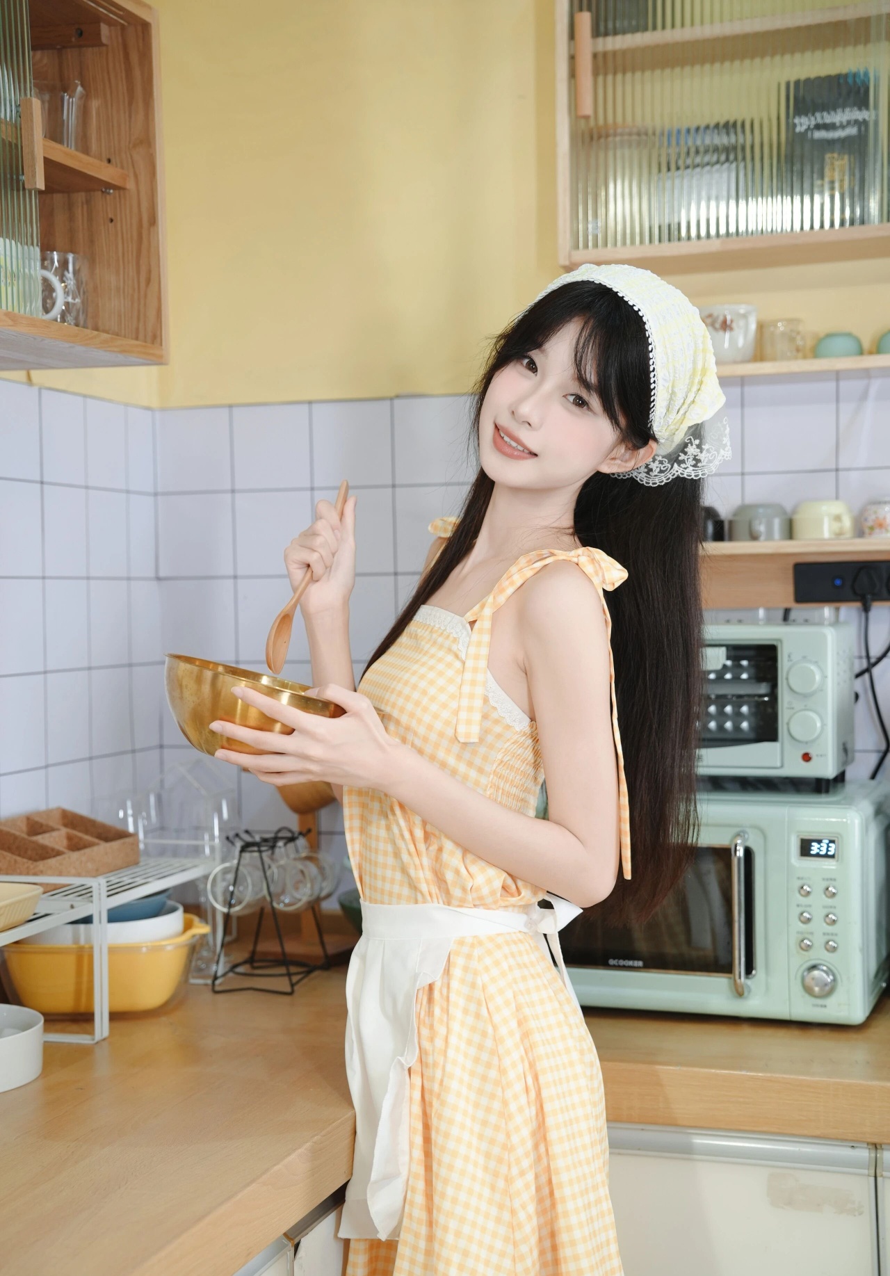 【网图】厨房美少女 图5